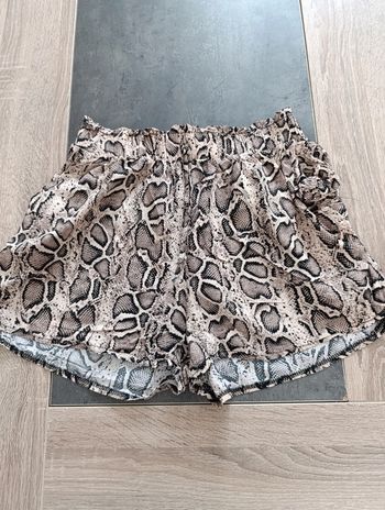 short léger femme taille 38/40