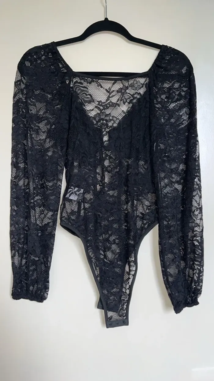 Body noir en dentelle T36 - Neuf 🖤 - photo numéro 7