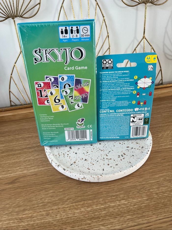 Skyjo et Uno Teams! Neuf - photo numéro 2