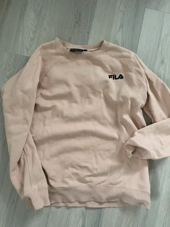 Pull Fila