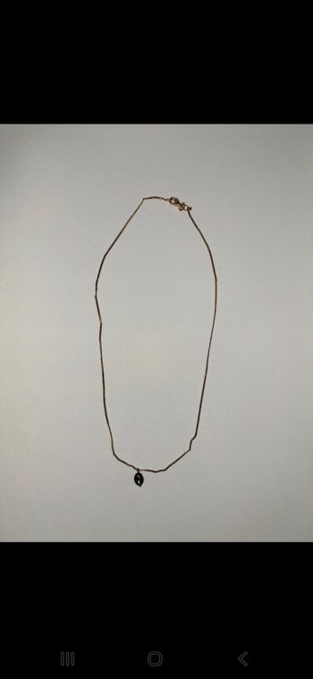 Chaîne plaquée or avec pendentif