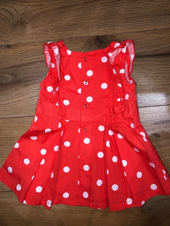 Robe fille rouge à pois 🌺 kiabi taille 3 mois très bon état - photo numéro 2