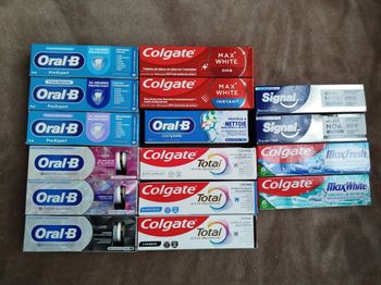 Lot de 15 dentifrices au choix 
