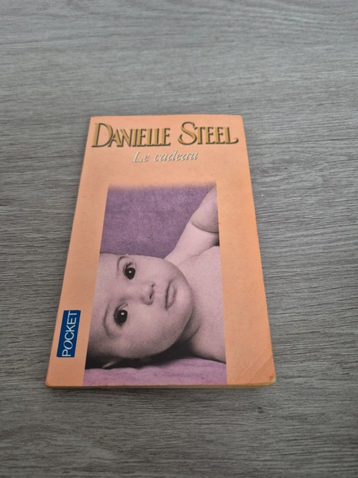 Le cadeau Danielle Steel