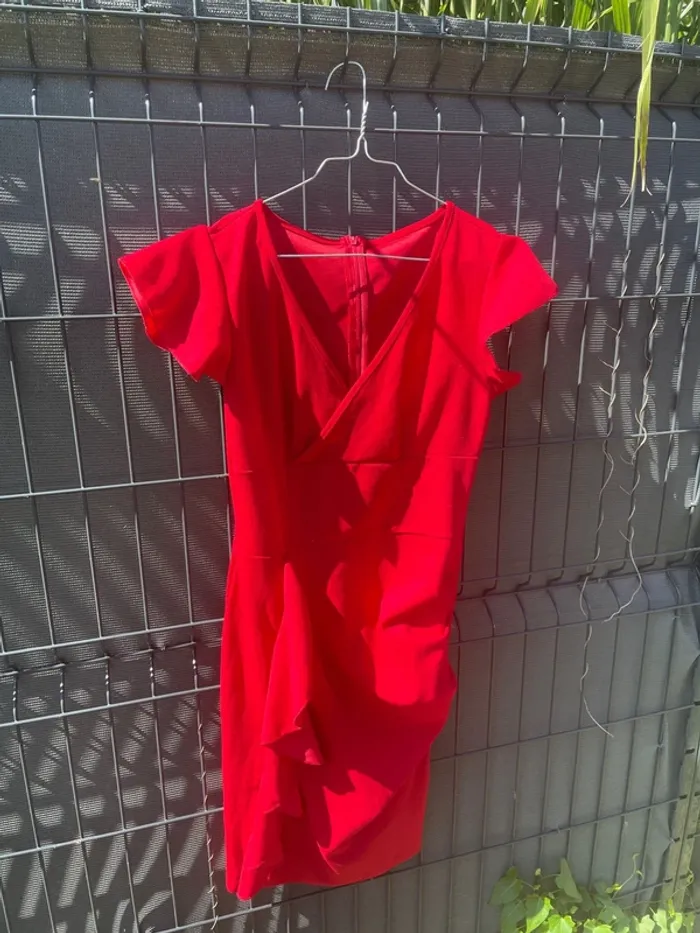 Robe rouge manches papillon – SHEIN – Taille XS