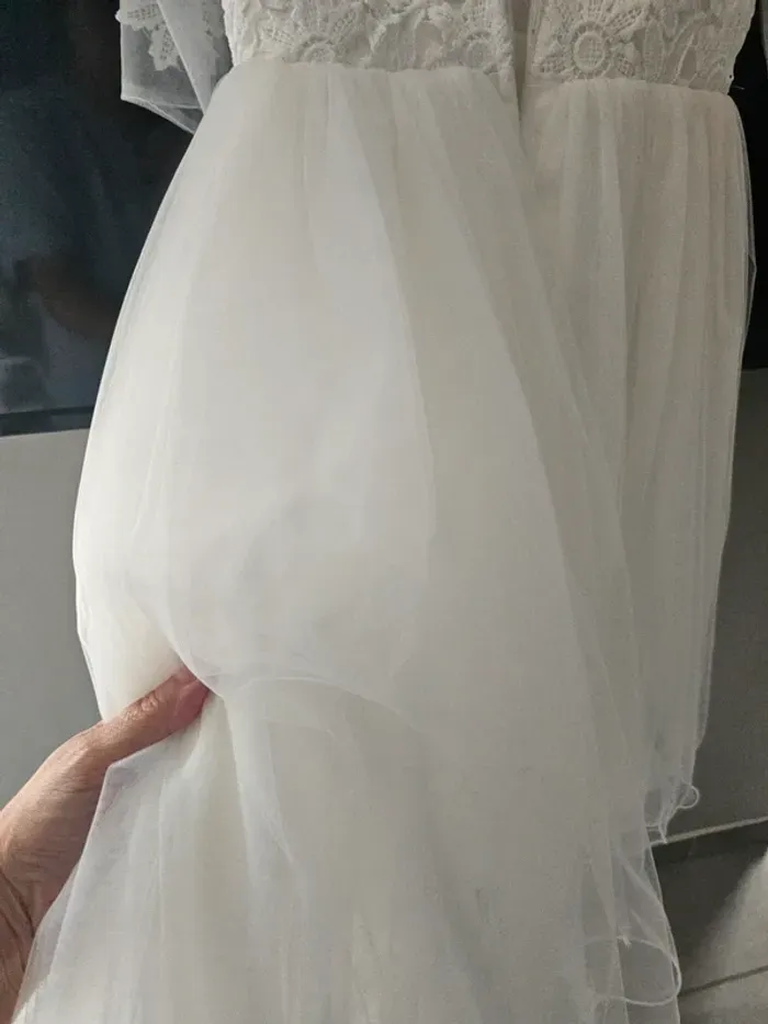 Robe blanche de cérémonie fille 12 ans ( parfait état) - photo numéro 2