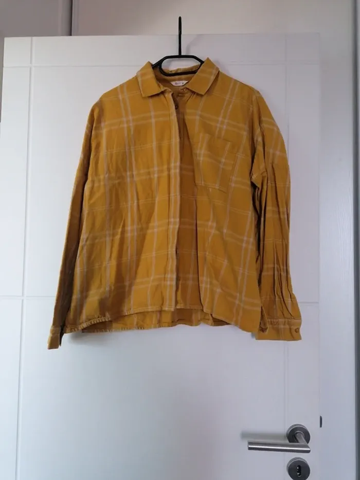 Chemise à carreaux