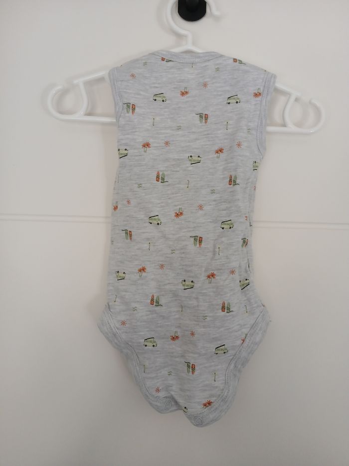 Lot 3 débardeurs bodys  hoodadoo - photo numéro 5