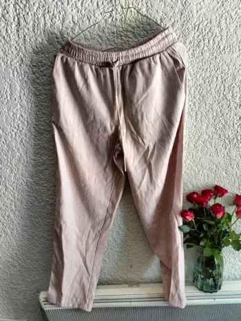 Pantalon beige rose tissé à élastique taille s