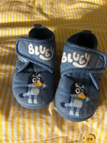 Chaussons bébé Bluey pointure 22/23 -5