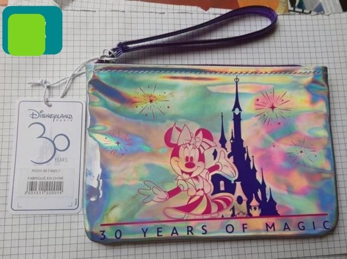 Trousse 30 ans disneyland Paris