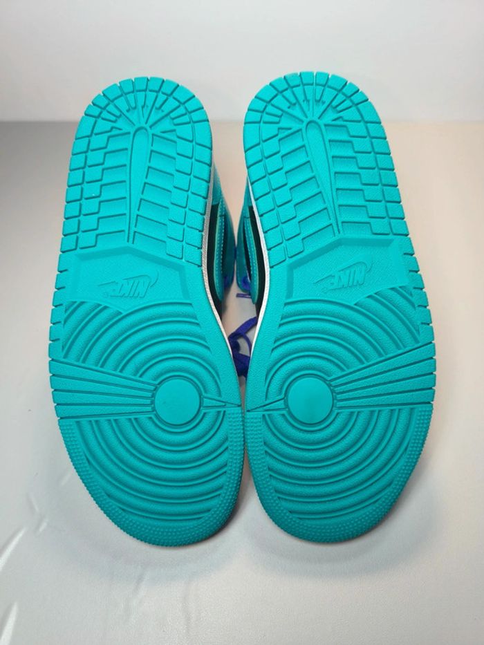 Baskets Jordan one mid black grape violette pointure 37.5 neuves avec boîte - photo numéro 10