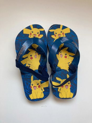 Tongs Pokémon taille 24