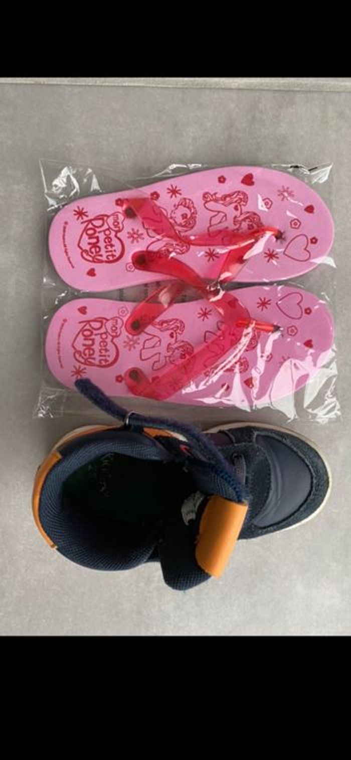 Tongs Mon petit poney Neuve Taille 25/26 - photo numéro 9