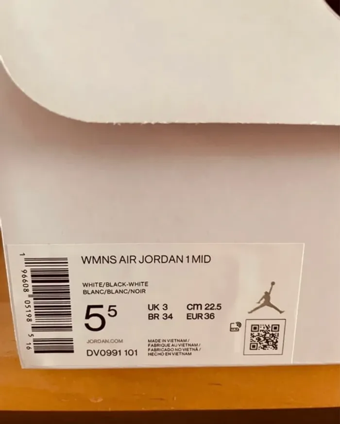 Jordan 1 Mid Panda 36 - photo numéro 4