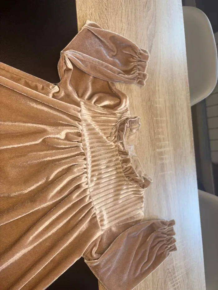 Robe en velour - photo numéro 2