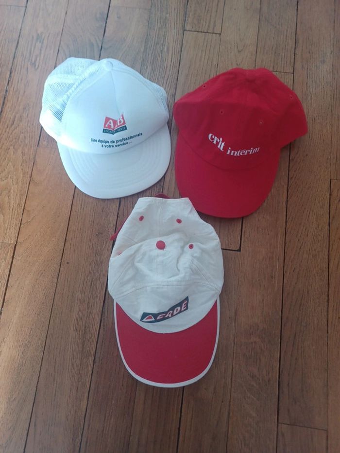 9 casquettes publicitaires - photo numéro 2