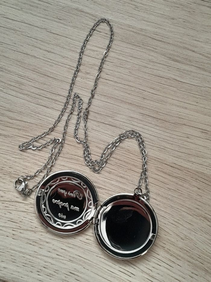 Collier médaillon "Plus que ma propre vie" Renesmée Cullen, Twilight - photo numéro 5
