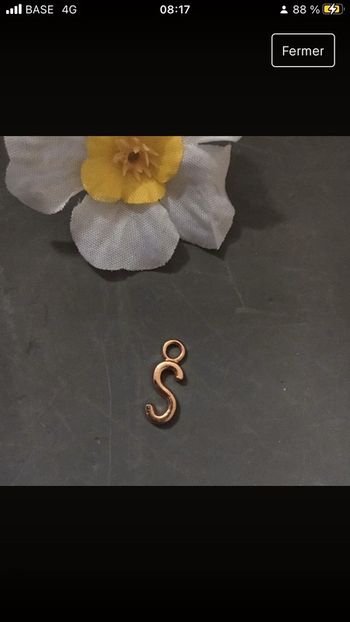 pendentif fantaisie métal doré lettres de l'alphabet