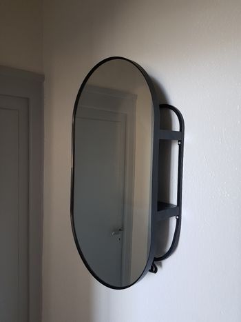 Miroir minimaliste 