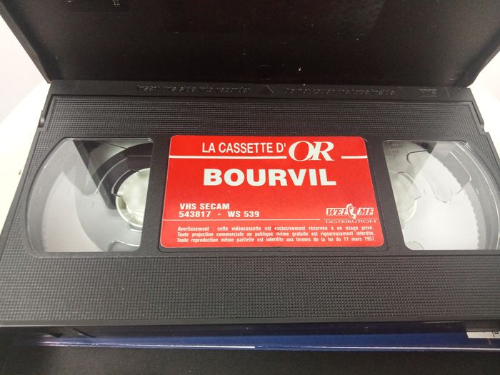 VHS Bourvil - photo numéro 2