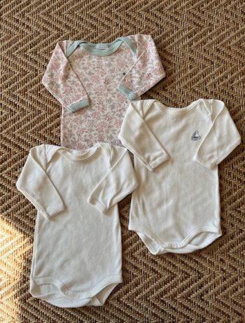 Lot 3 body Petit Bateau 3M