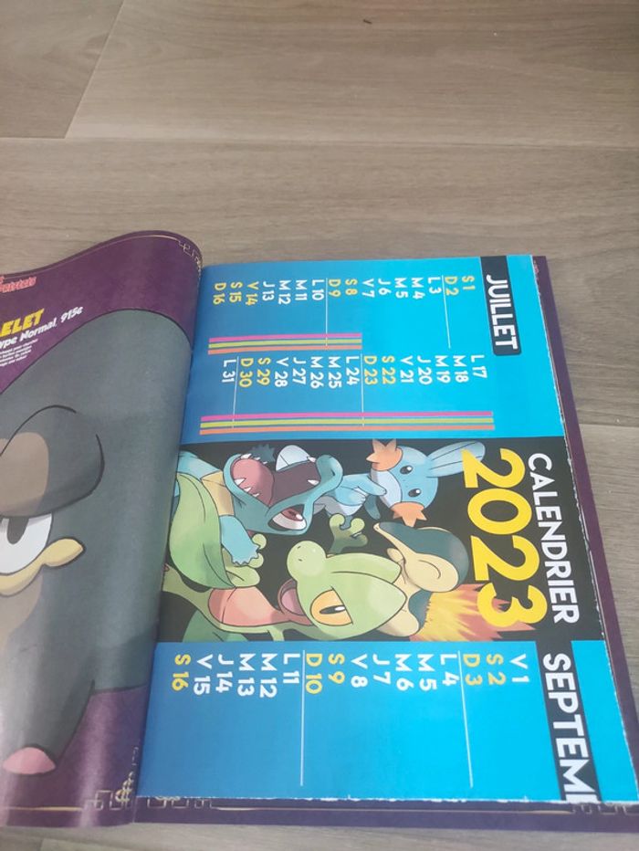 Magazine + Calendrier Pokémon 2023 - photo numéro 2
