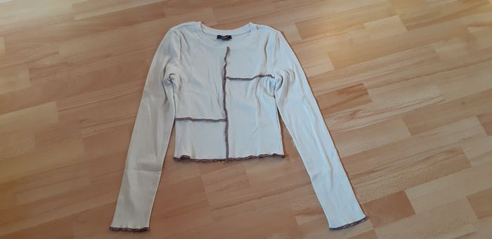 Tee-shirt taille M manches longues Jennyfer