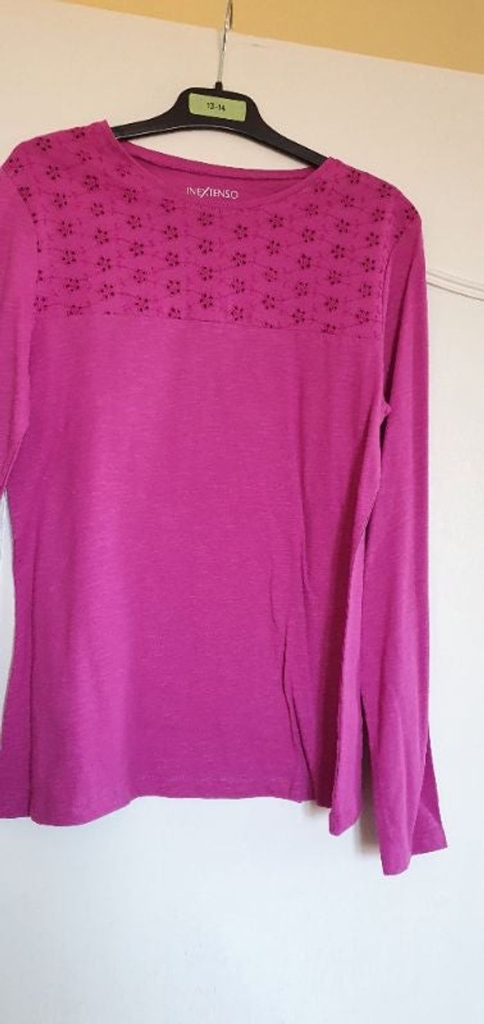 Tee-shirt fille avec broderie