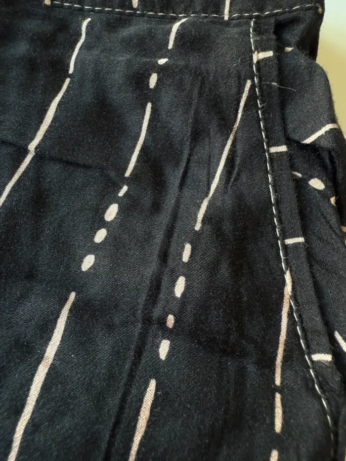 Pantalon fluide noir et beige - photo numéro 2