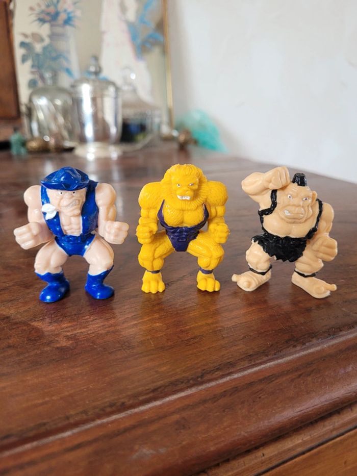Vends lot de 3 monsters in my pocket Kellogg's 90s