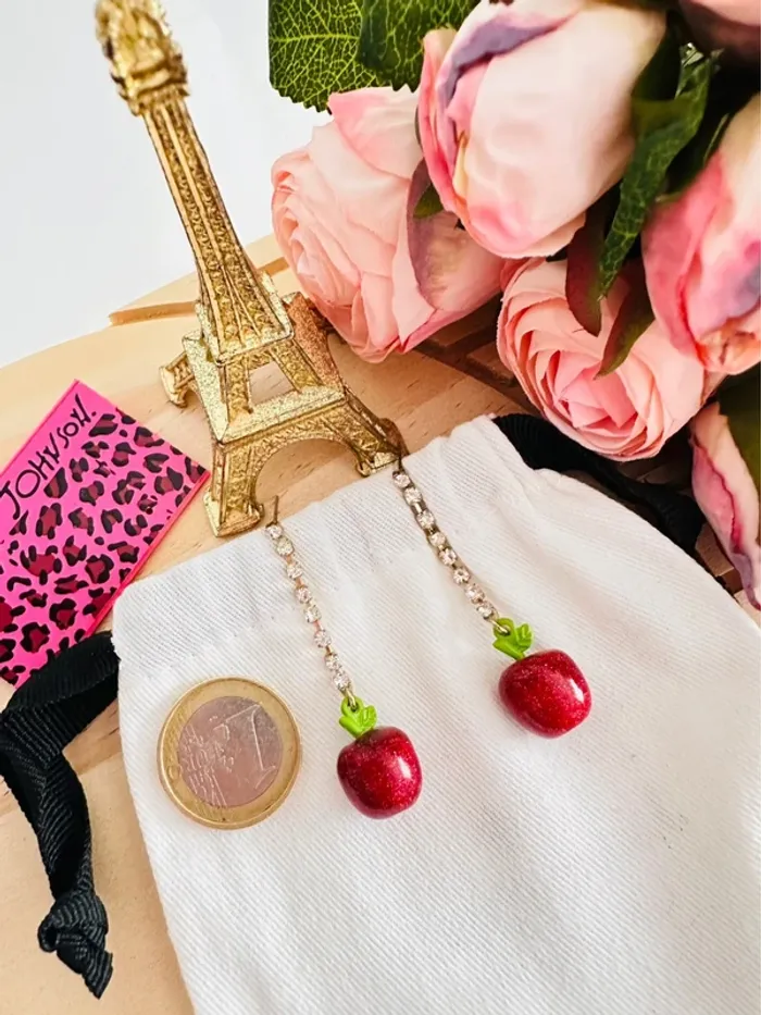 đ Boucles dâoreilles Betsey Johnson â Cerises rouges brillantes - photo numĂ©ro 7