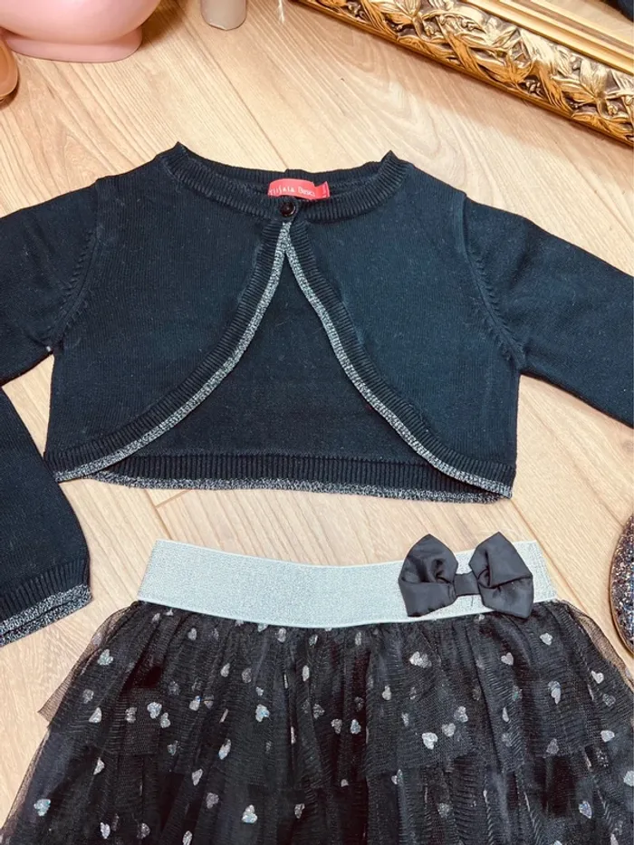 Taille 4 ans tenue de fête 2 pièces fille Tissaia noir et argenté * coeur à paillettes * 🩷 - photo numéro 7