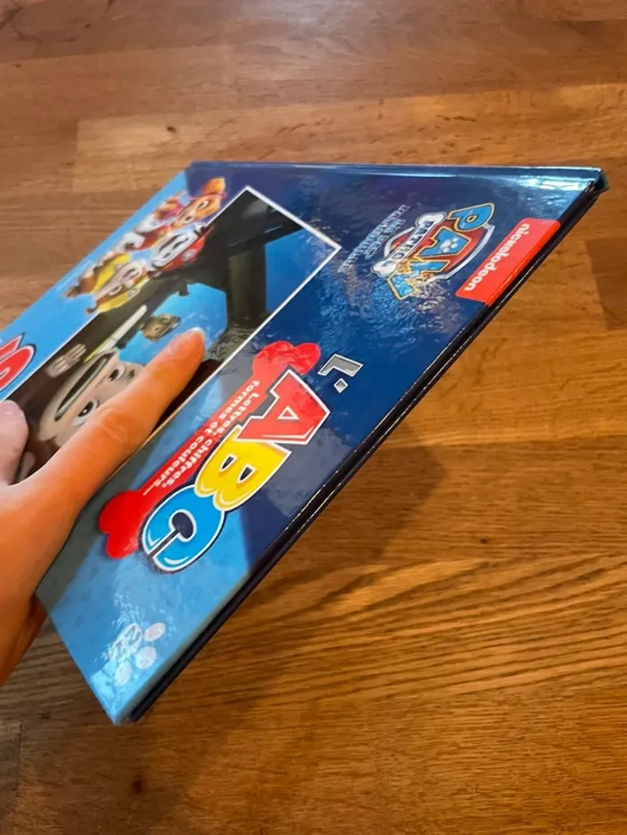 Livre La Pat Patrouille Paw Patrol L’ABC lettres chiffres formes et couleurs La lettre S - photo numéro 5