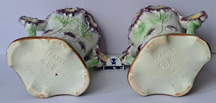 Lot de 2 vases en barbotine Onnaing Art Nouveau - photo numéro 5