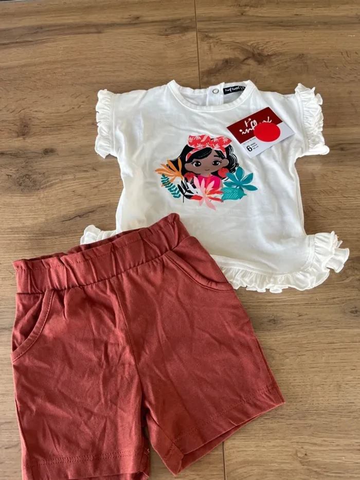 Ensemble 6 mois fille