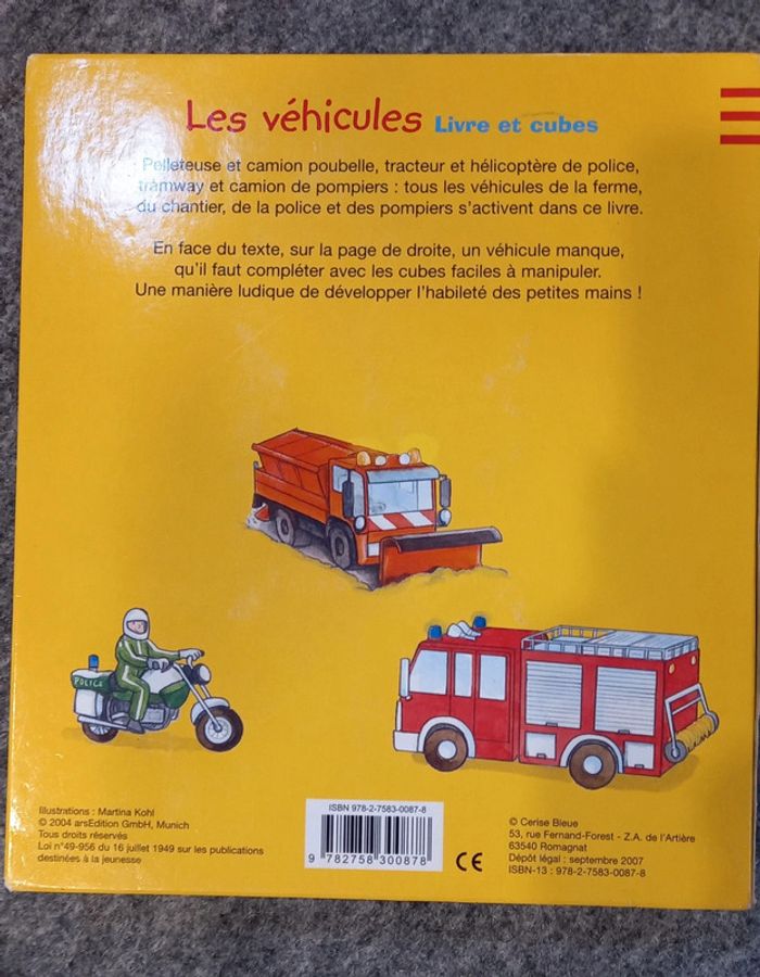 Livre et cubes - photo numéro 2