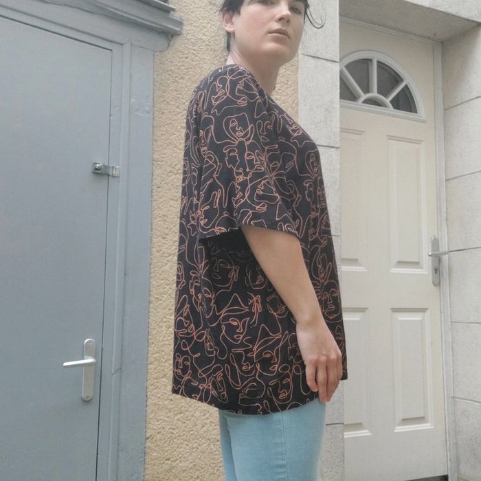 T-shirt taille 44 - photo numéro 2