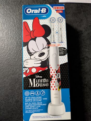 Brosse à dents minnie oral b
