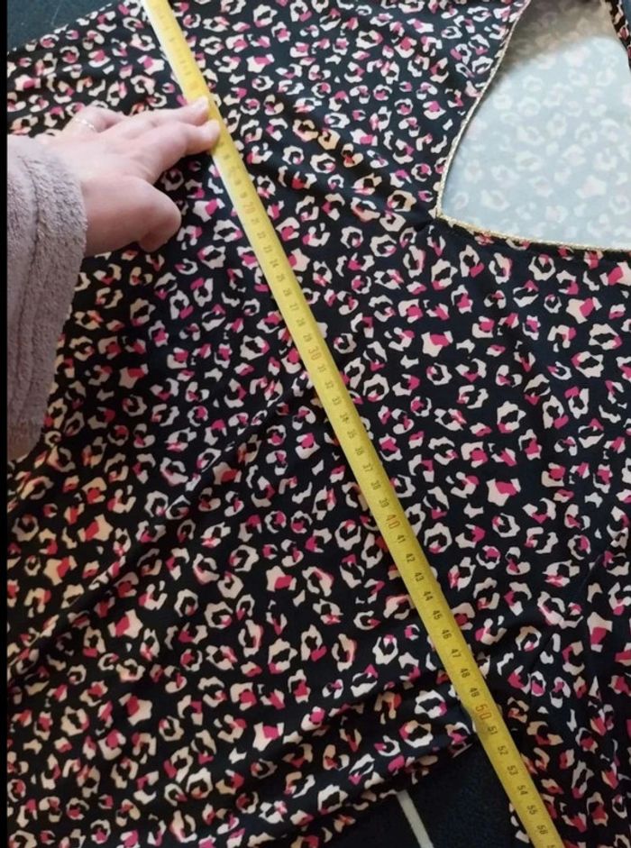 Haut taille 6 - photo numéro 5