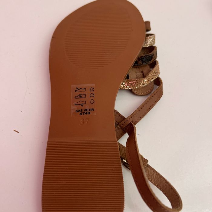 Chaussure d’éte - photo numéro 2