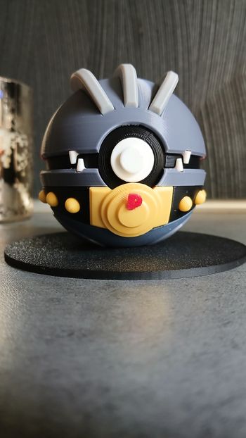 Pokeball Machopeur