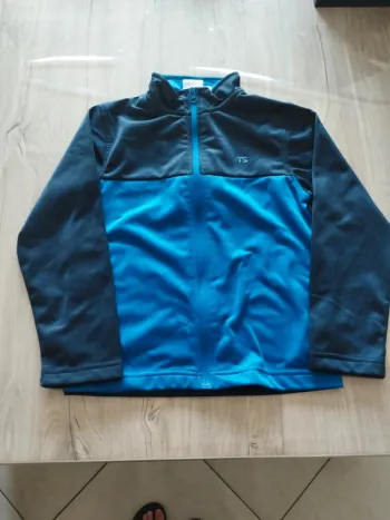 Gilet de sport garçon 8 ans
