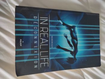 In Real life déconnexion 