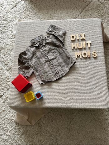 Chemise à carreaux taille 18 mois