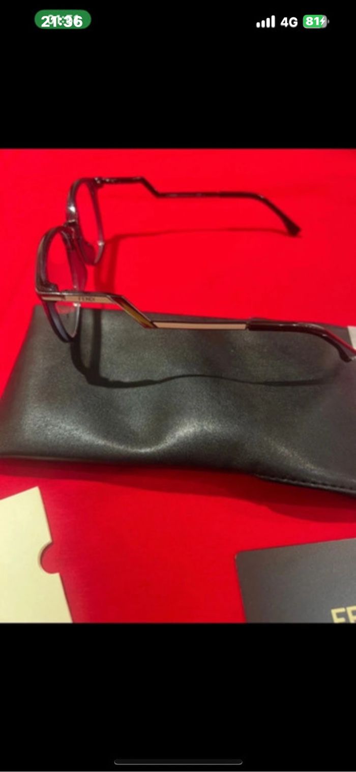Lunette de vue fendi neutre neuf et jamais porter - photo numéro 4