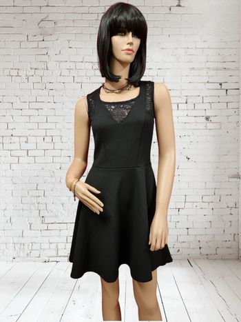 Naf Naf robe noire * taille 36 *