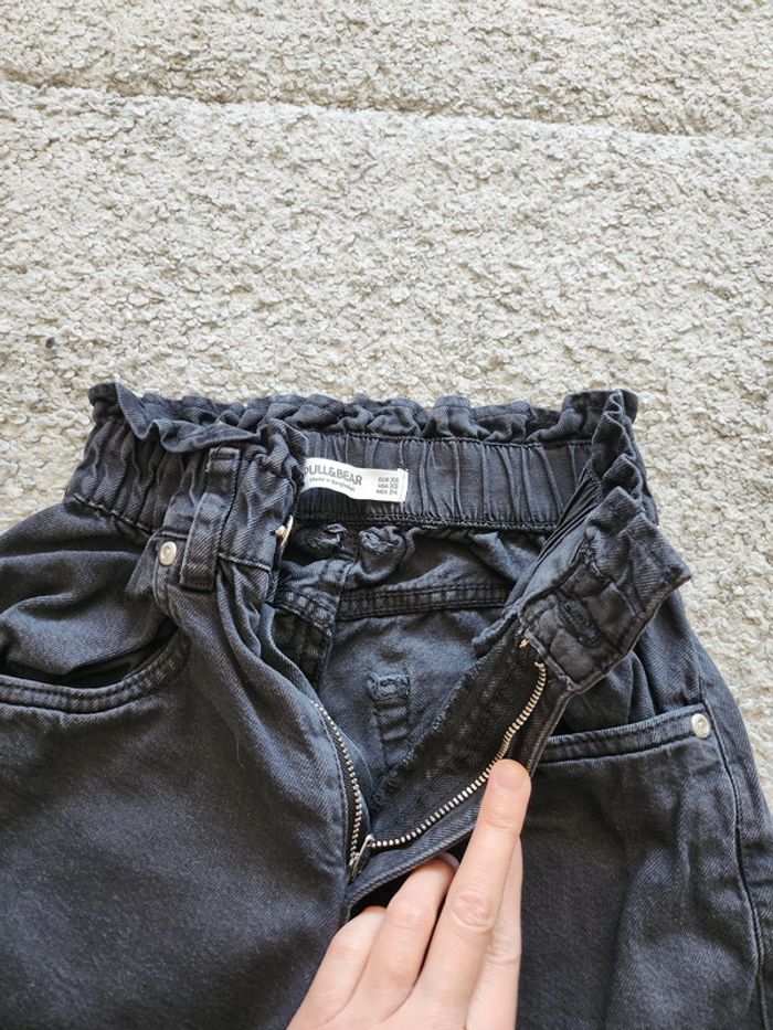 Jean noir taille haute pull&bear Taille 34 - photo numéro 4