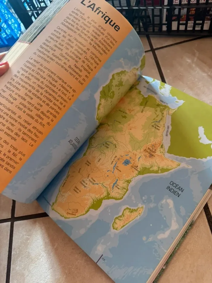 Livre découverte des pays du monde - photo numéro 5