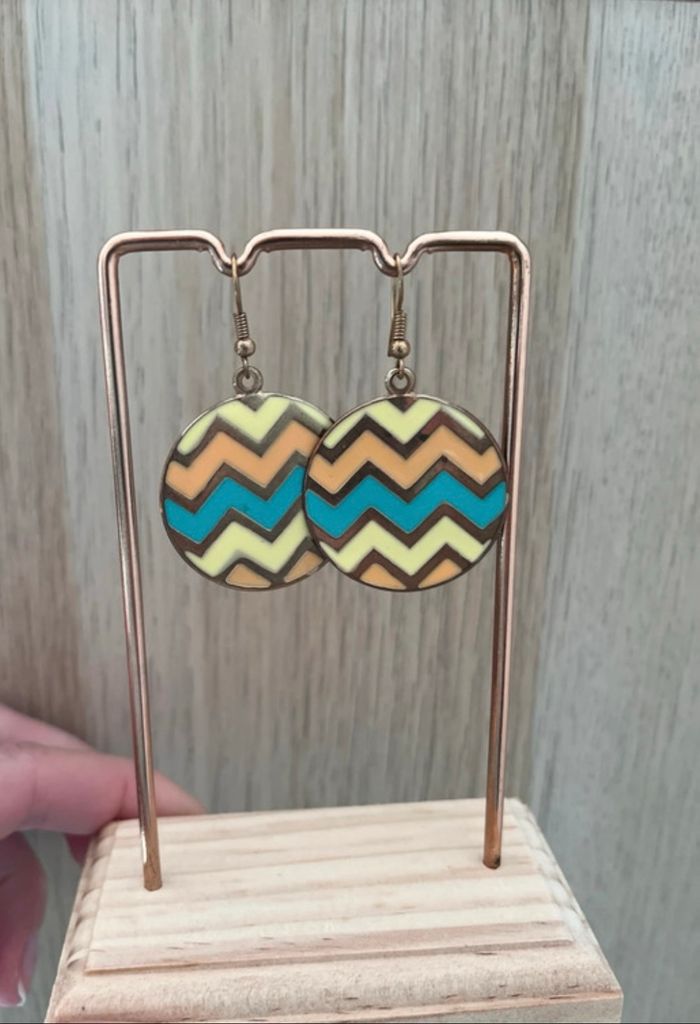 Boucles d'oreilles multicolores